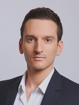 leader photo